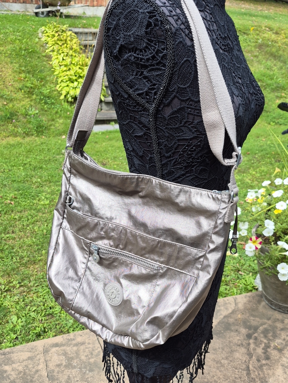 Kipling..Large.Crossbody